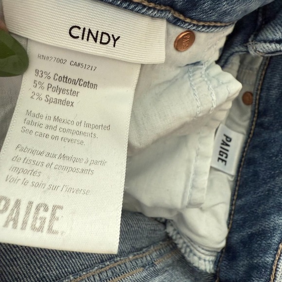 PAIGE Cindy Jeans Women's 27 Button‎ Neelah Distressed Denim High Rise Raw Hem - Picture 8 of 13